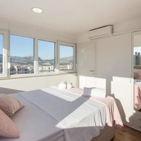 شقة Luxury 3 Bedroom Penthouse - Terrace And View *