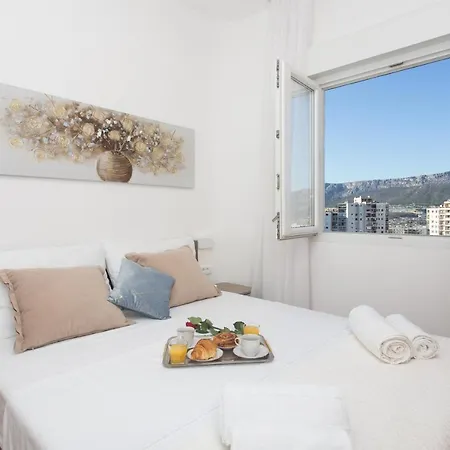 Luxury 3 Bedroom Penthouse - Terrace And View شقة سبليت
