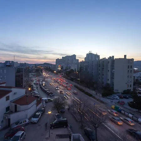 Luxury 3 Bedroom Penthouse - Terrace And View Apartment Split